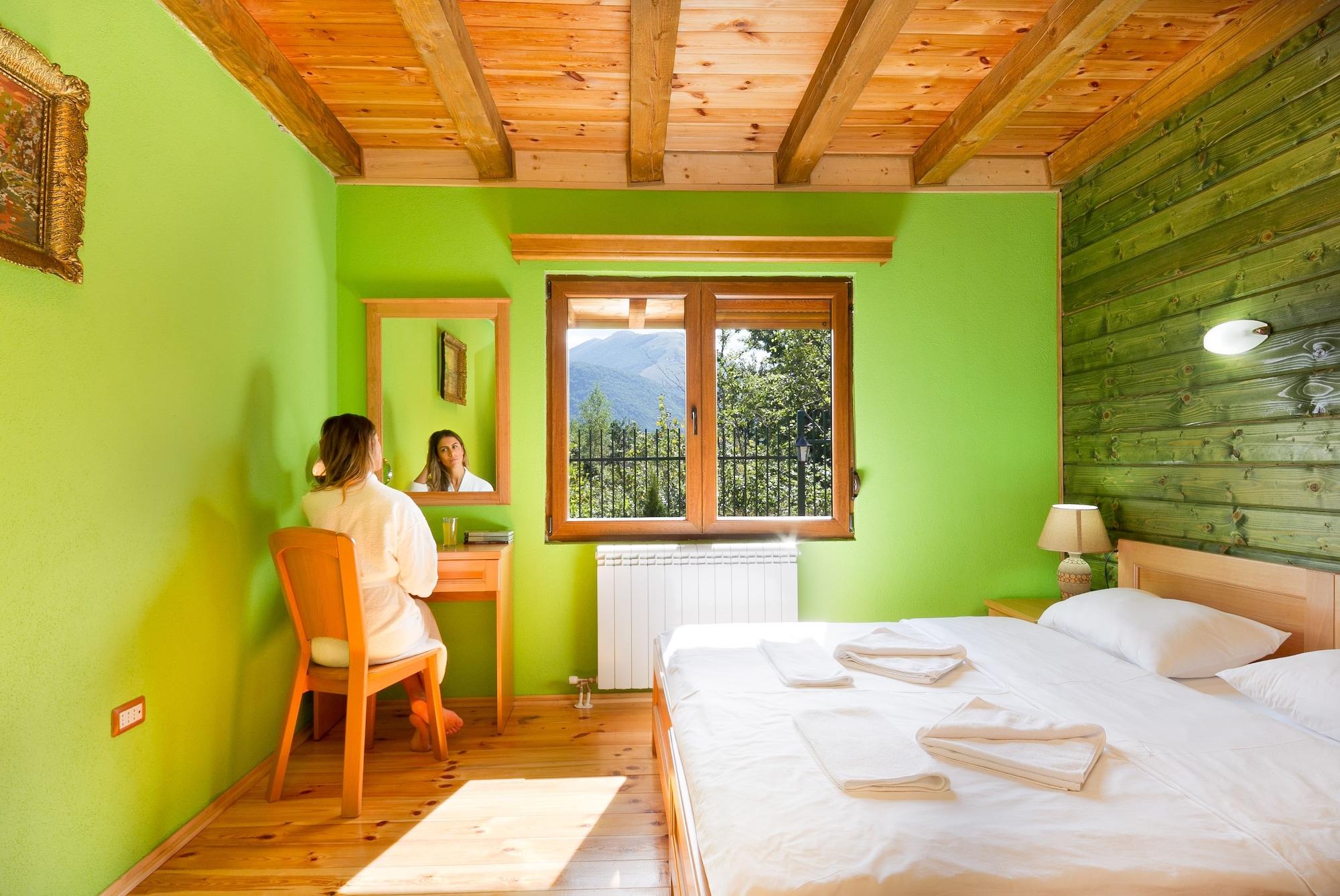 Hotel&Resort Gacka Mojkovac Exteriör bild
