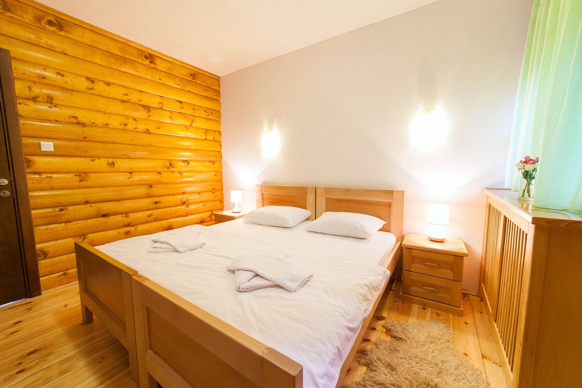 Hotel&Resort Gacka Mojkovac Exteriör bild