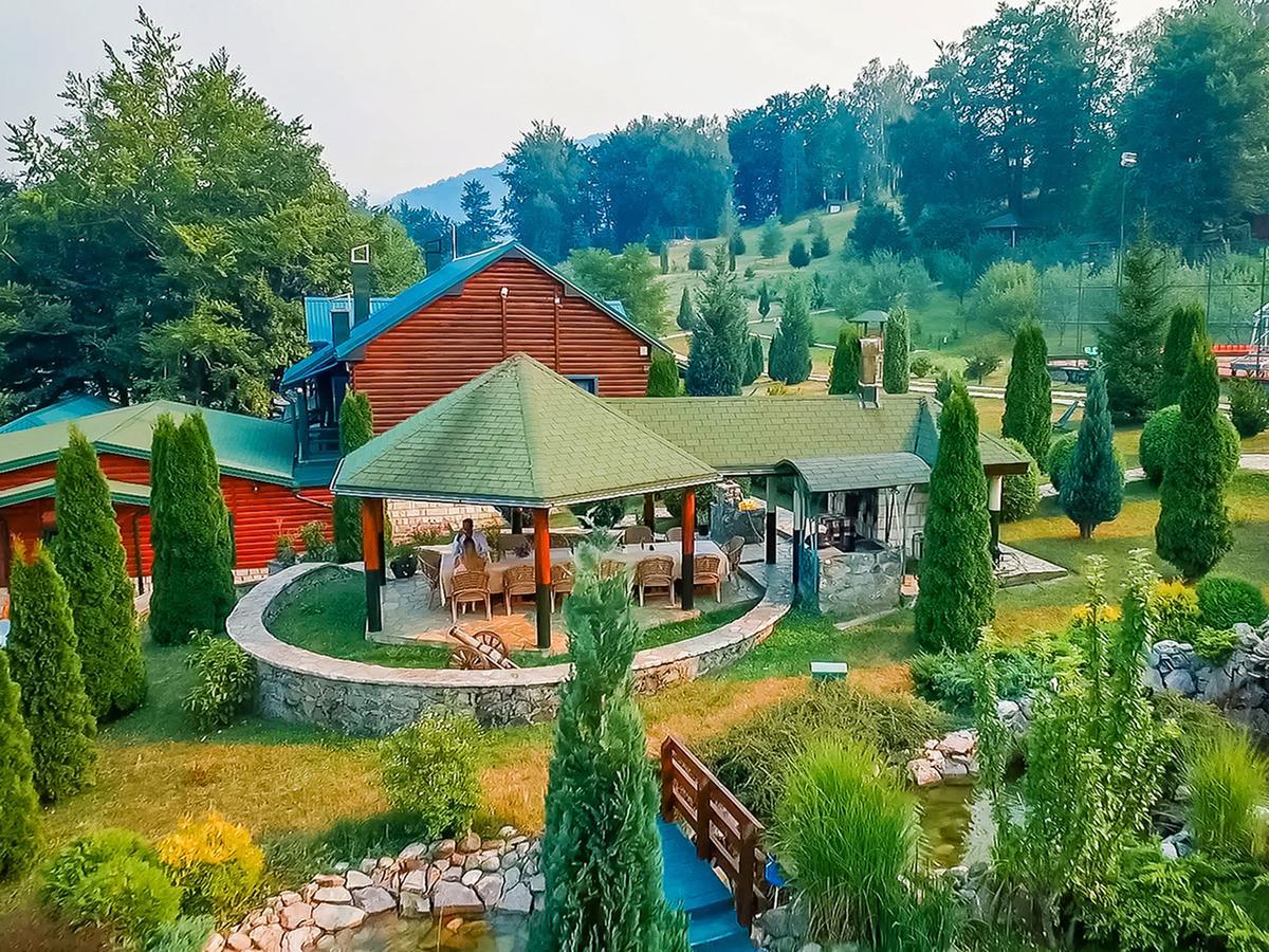 Hotel&Resort Gacka Mojkovac Exteriör bild