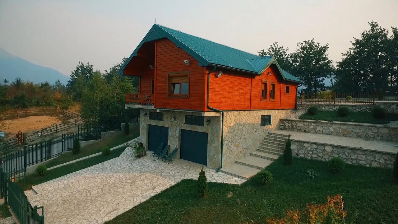 Hotel&Resort Gacka Mojkovac Exteriör bild