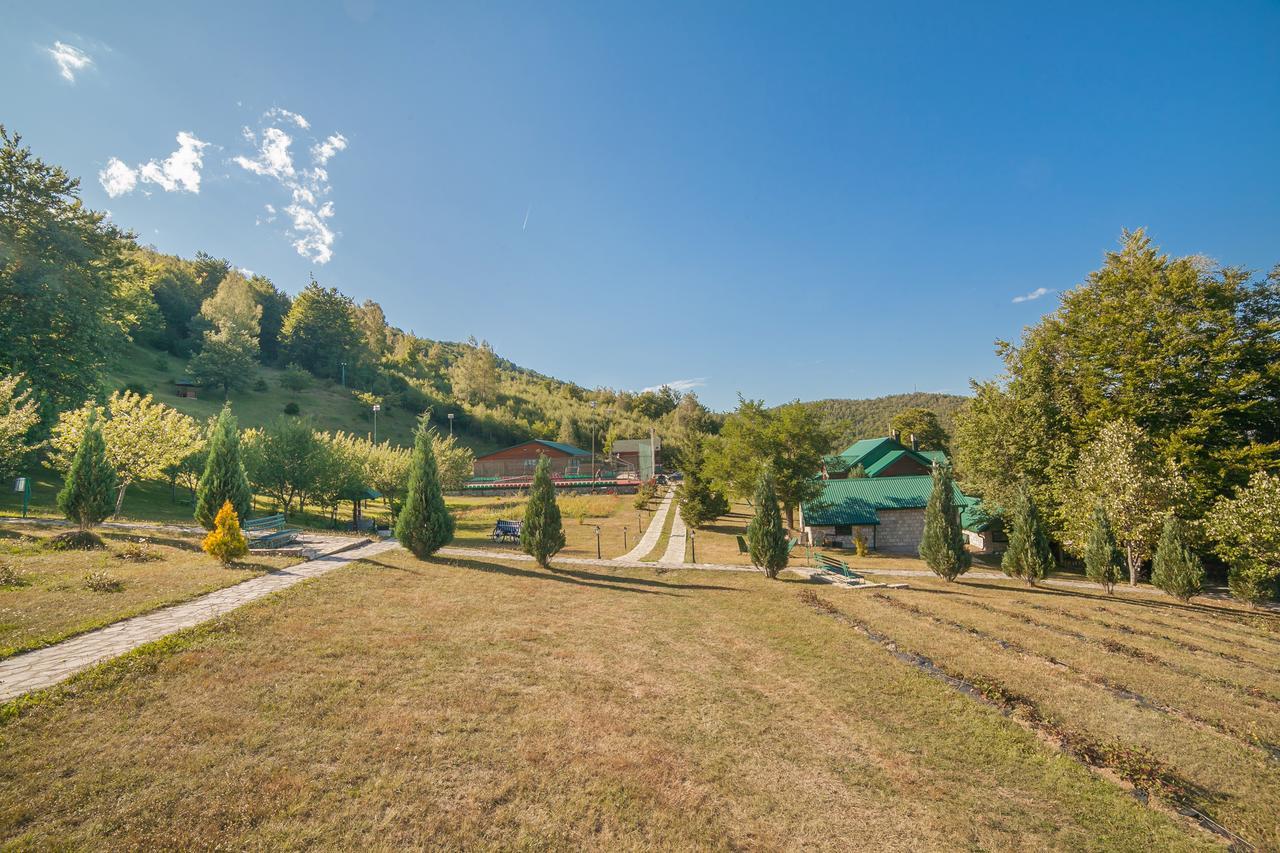 Hotel&Resort Gacka Mojkovac Exteriör bild